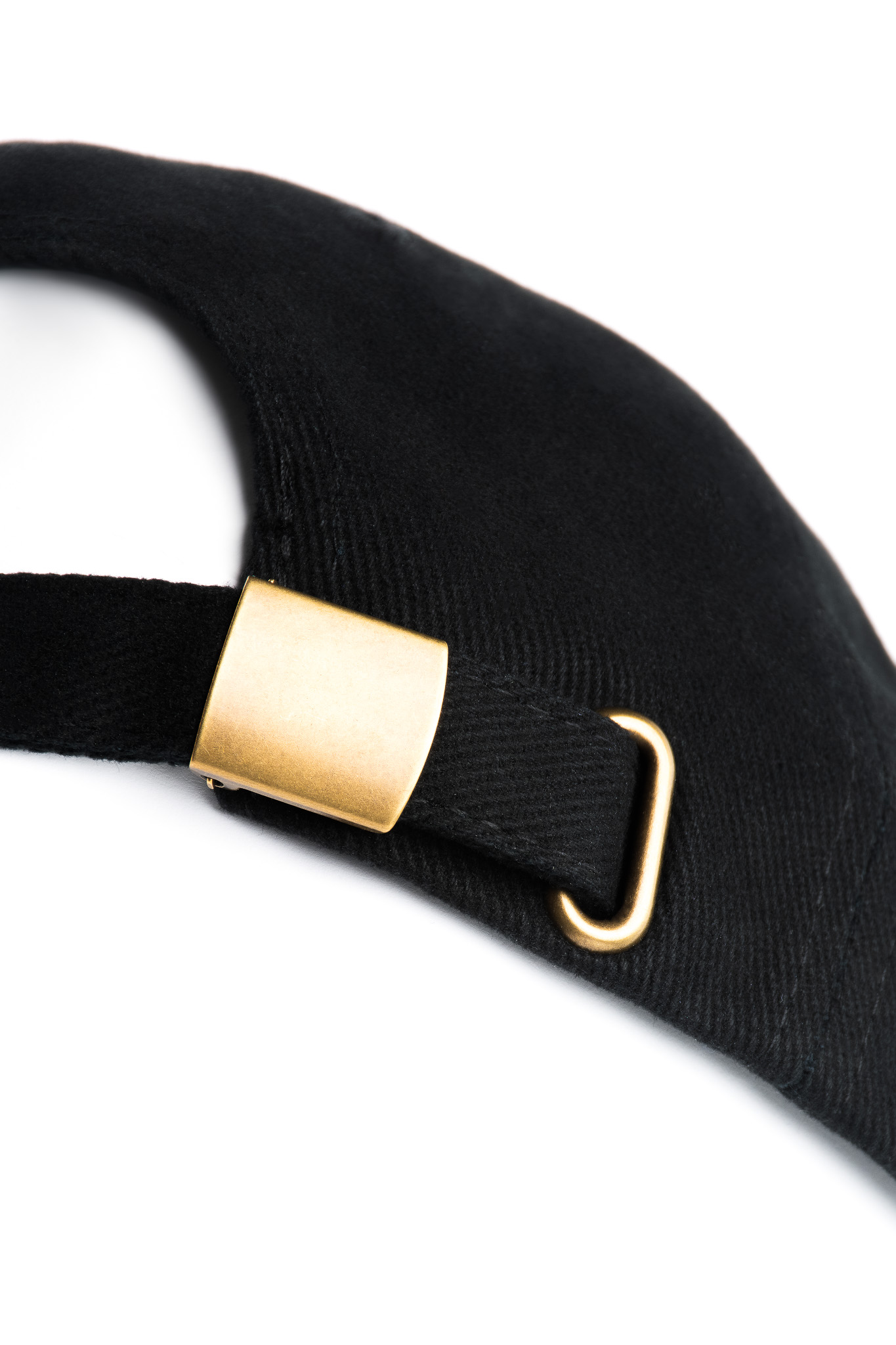 cap with visor - Image 3